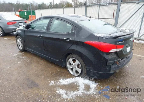 2013 Hyundai Elantra Gls z USA, uszkodzony, nr VIN 5NPDH4AE3DH282624